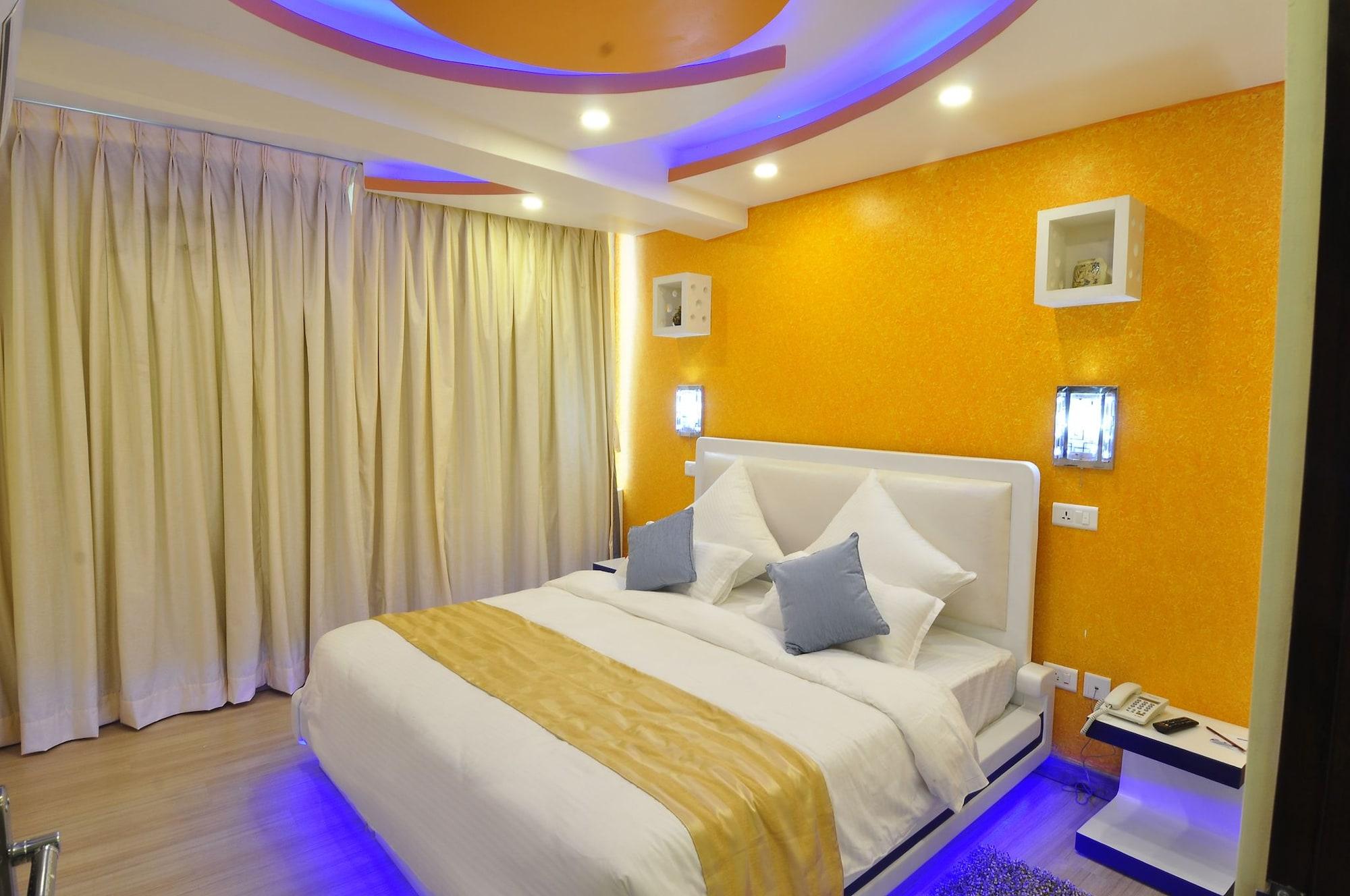 Royal Penguin Boutique Hotel & Spa Kathmandu Exteriör bild
