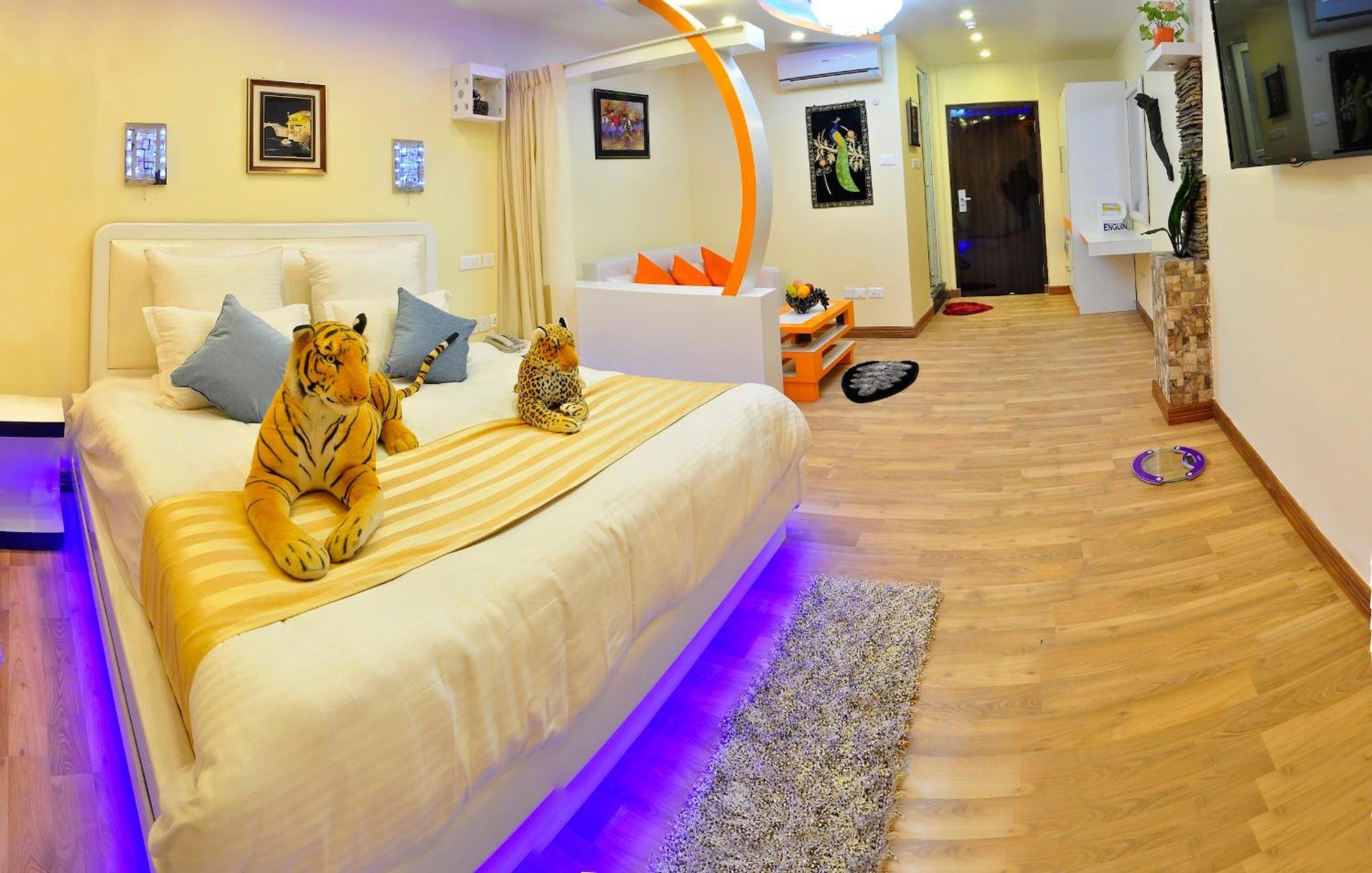 Royal Penguin Boutique Hotel & Spa Kathmandu Rum bild