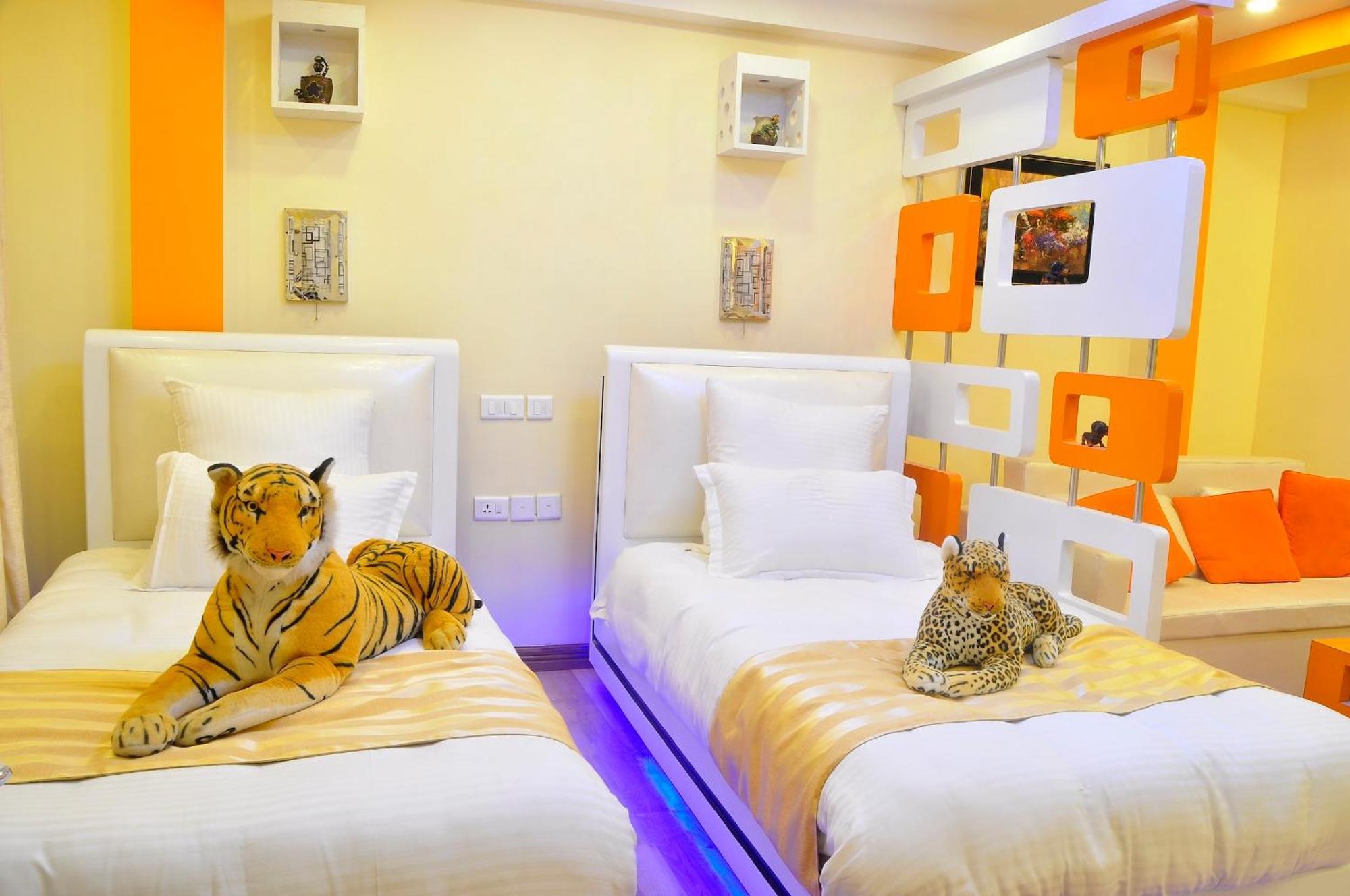 Royal Penguin Boutique Hotel & Spa Kathmandu Rum bild