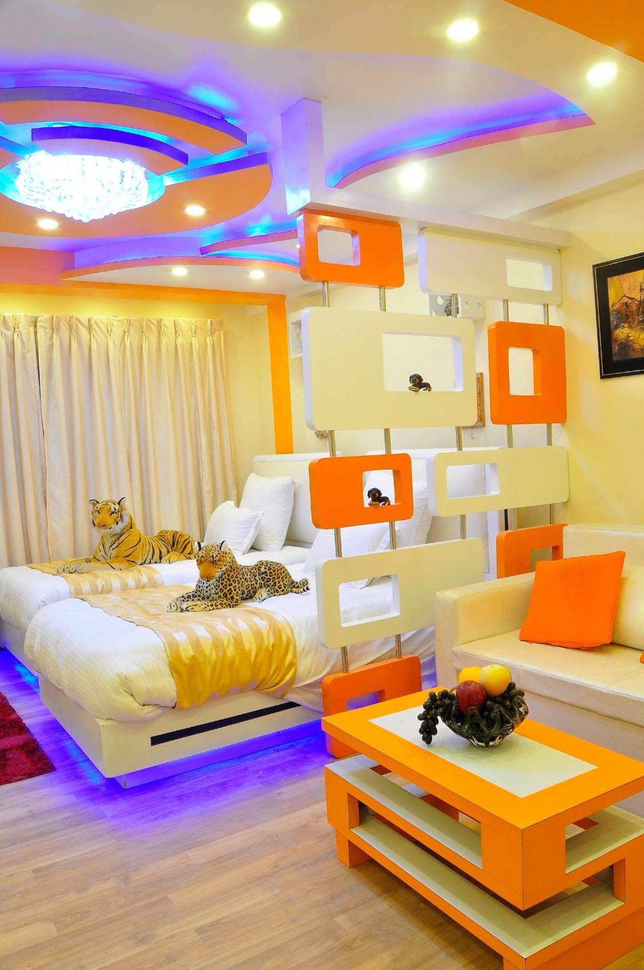 Royal Penguin Boutique Hotel & Spa Kathmandu Rum bild